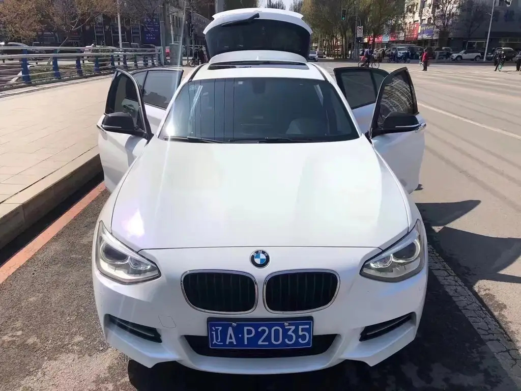 BMW 1-SERIES IMPORT 2013