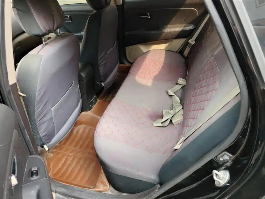 HYUNDAI CELESTA 2011