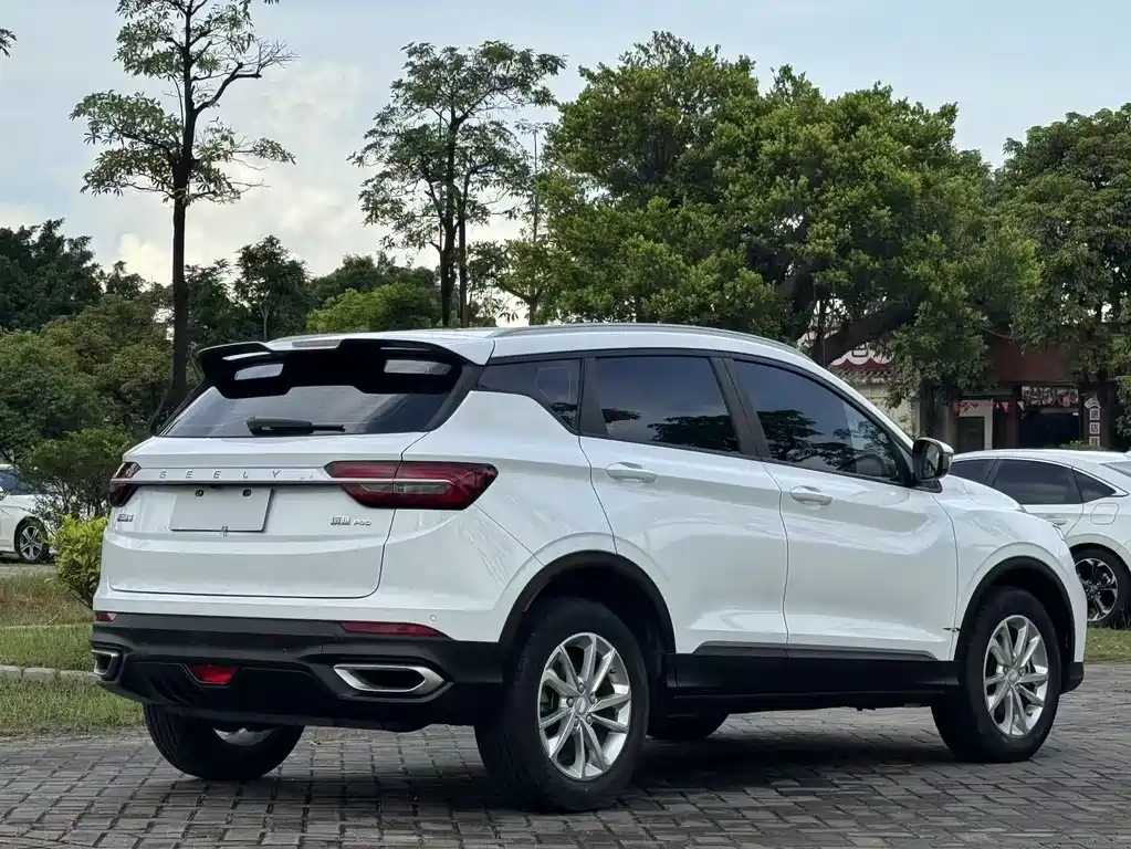 Фото Geely auto Coolray 2020 из Китая (№55419314)