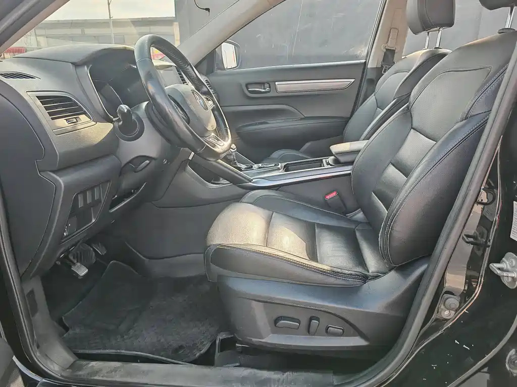 RENAULT KOLEOS 2017
