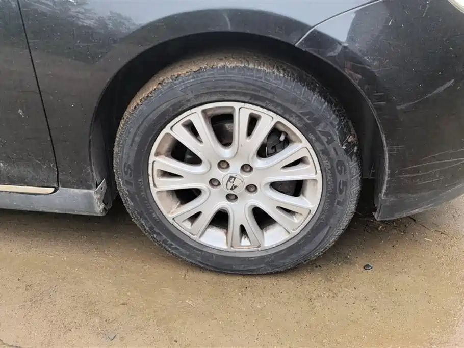 ROEWE 550 2013