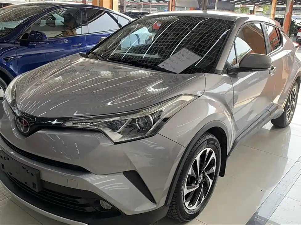 TOYOTA IZOA 2018