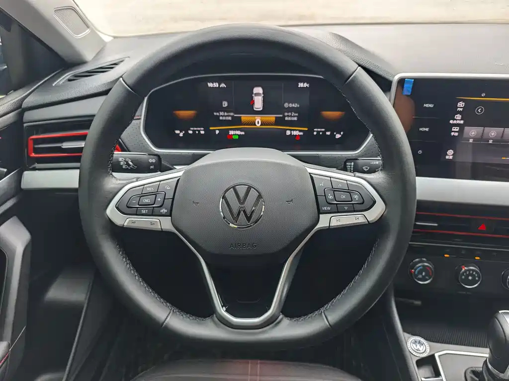 VOLKSWAGEN LAVIDA 2023