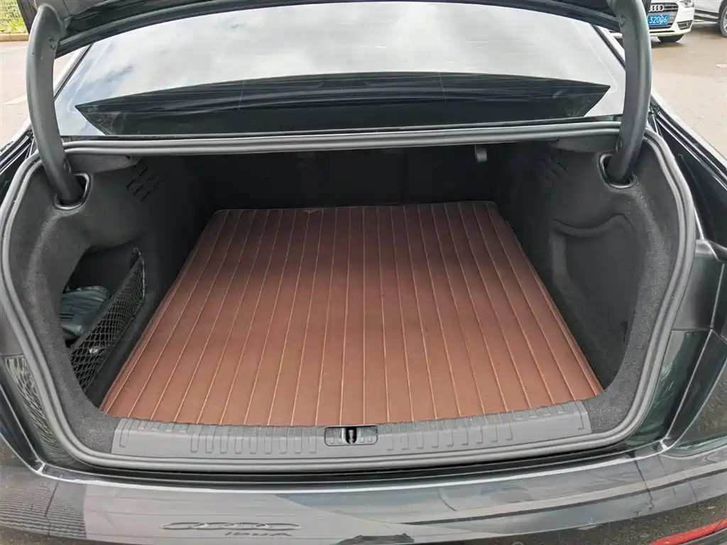 AUDI A6L 2021