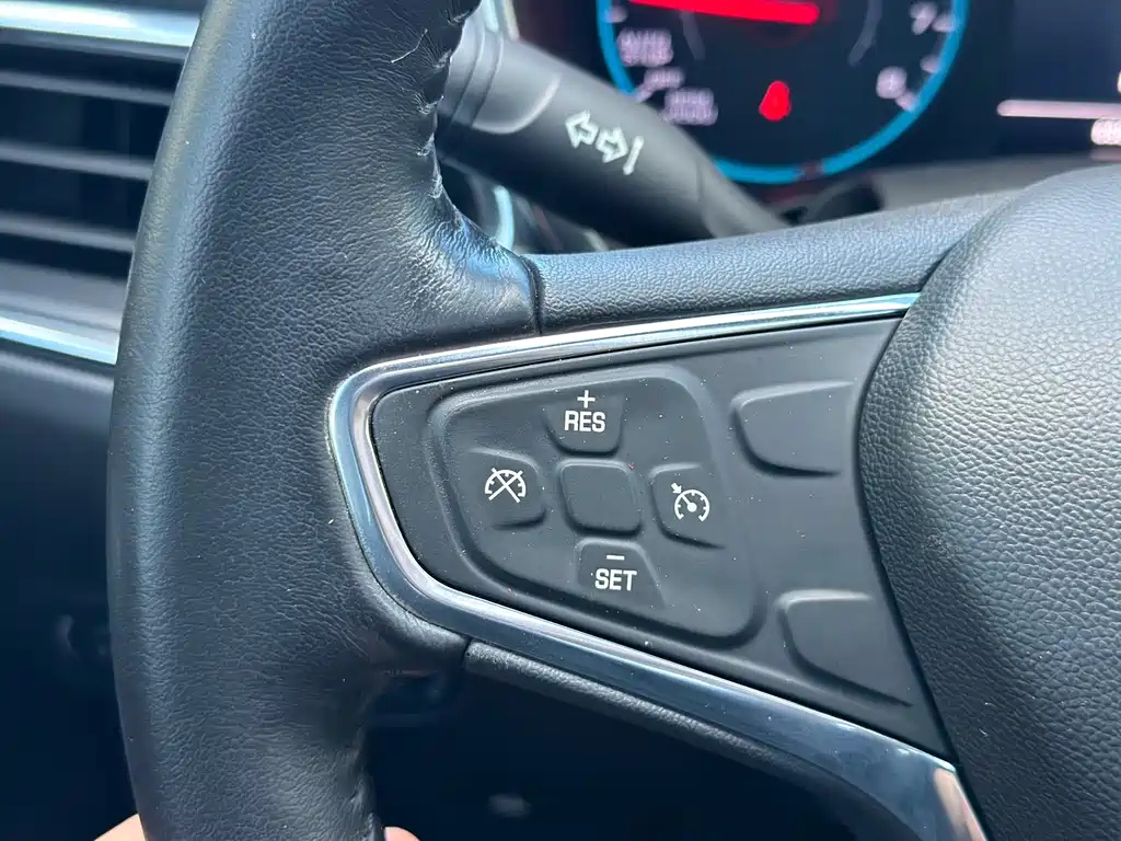 CHEVROLET EXPLORER 2018
