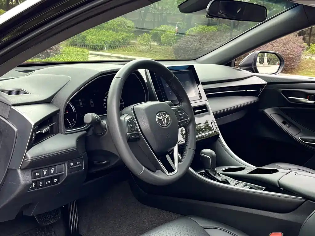 TOYOTA AVALON 2023