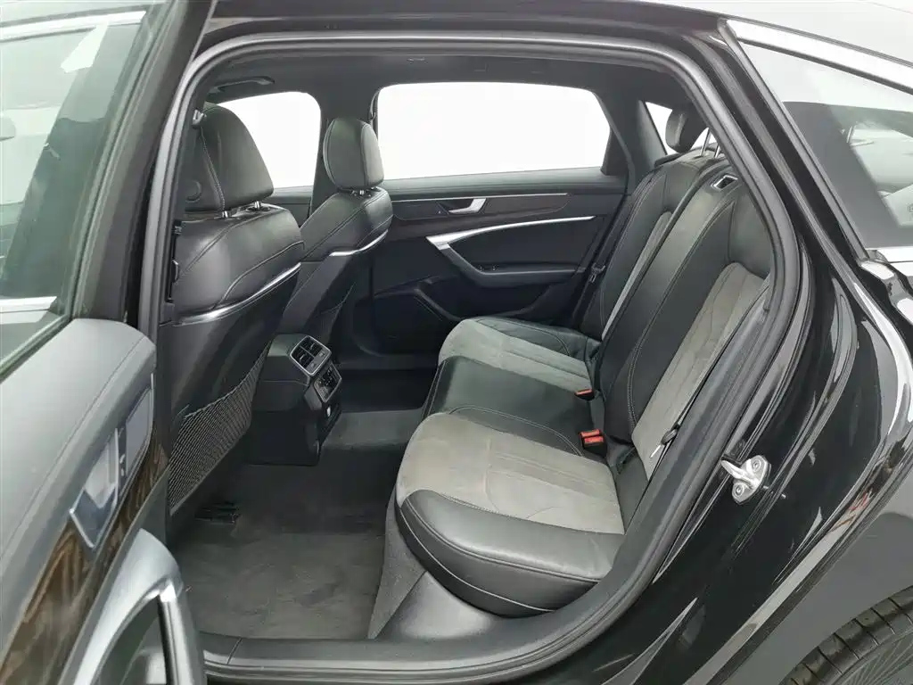 AUDI A6L 2019