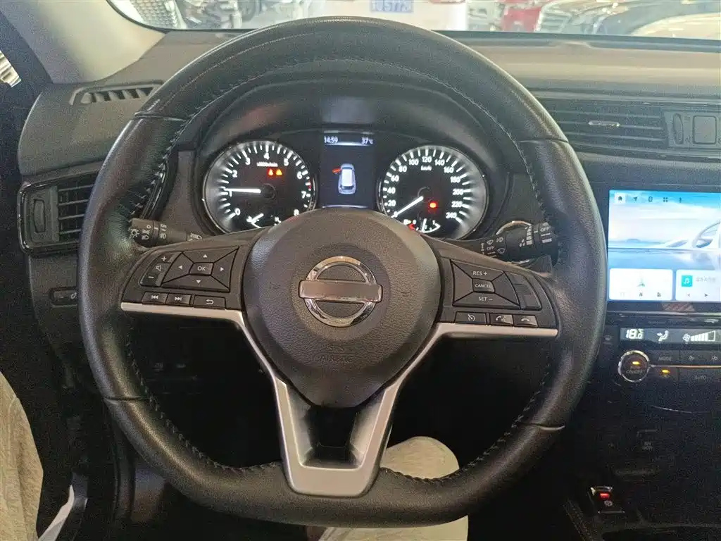 NISSAN X-TRAIL 2021