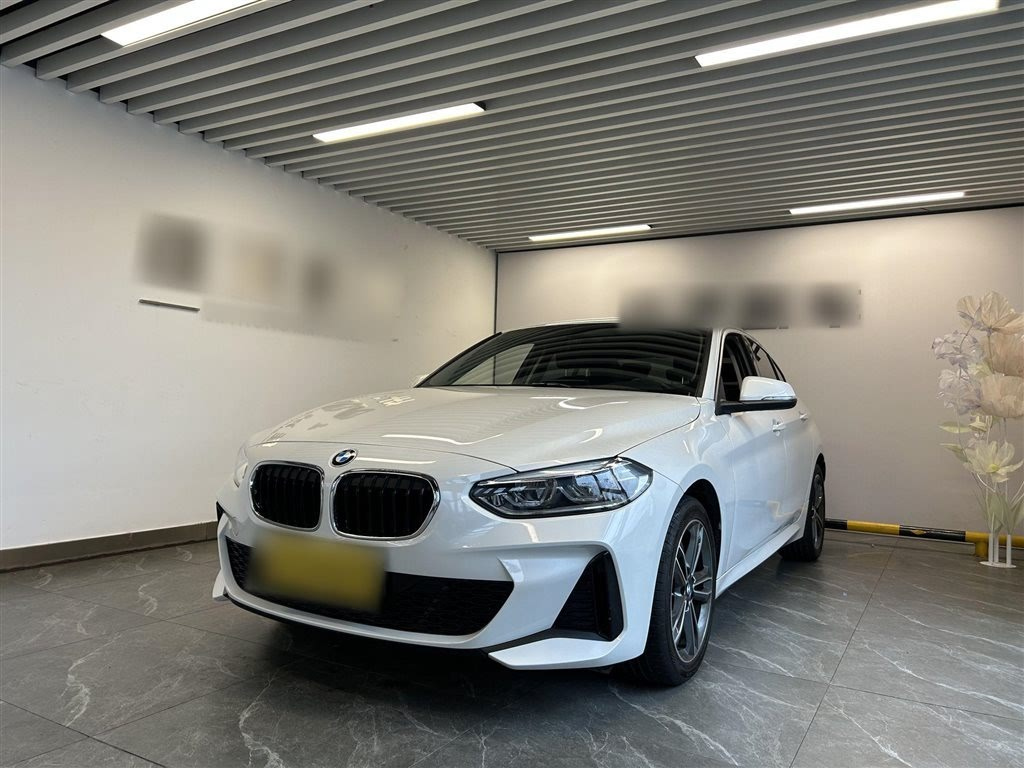 BMW 1-SERIES