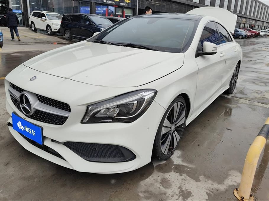 MERCEDES BENZ CLA 2016