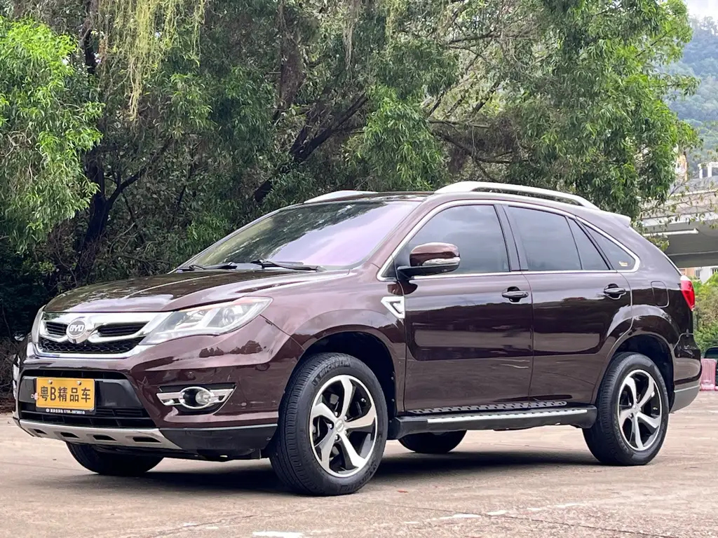 BYD S7 2015