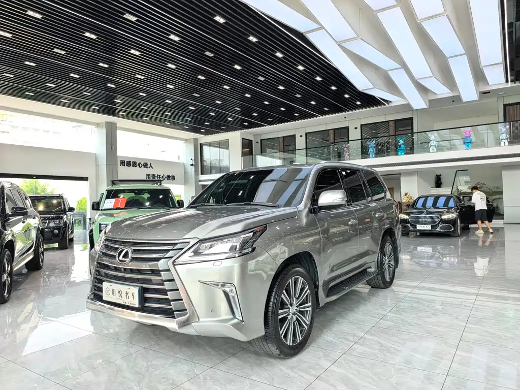 LEXUS LX 2017