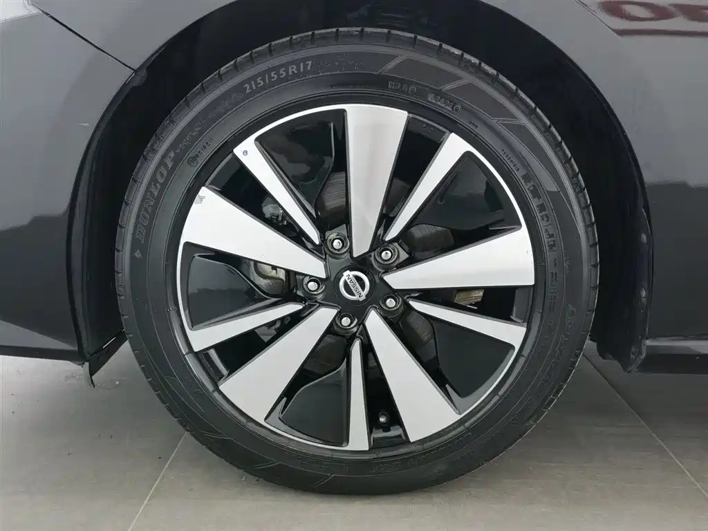 NISSAN TEANA 2021