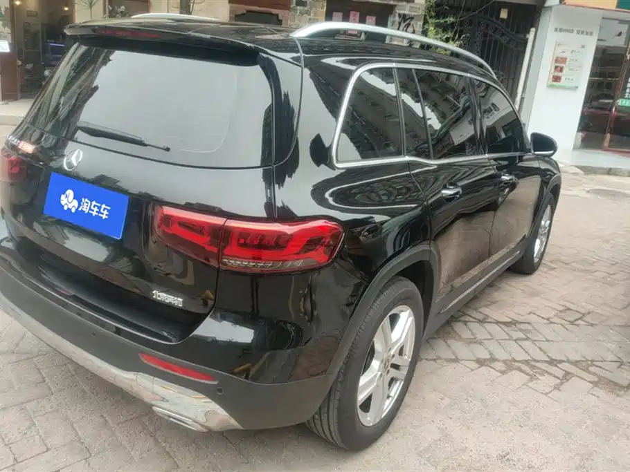 MERCEDES BENZ GLB 2021