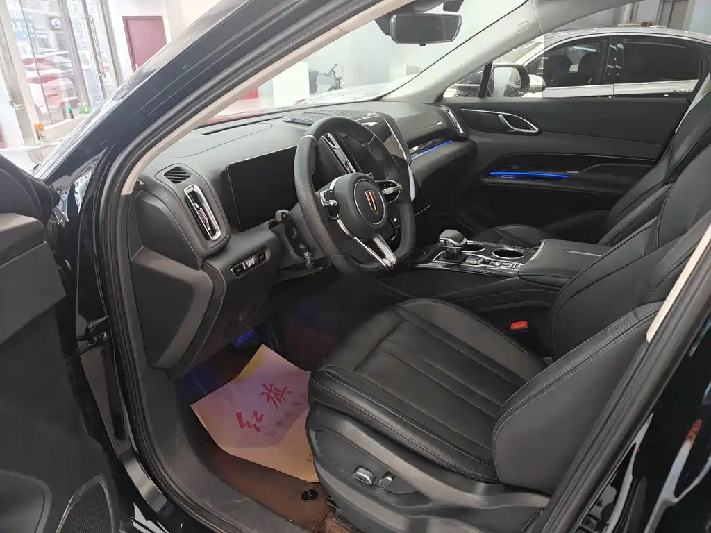 HONGQI HS3 2024