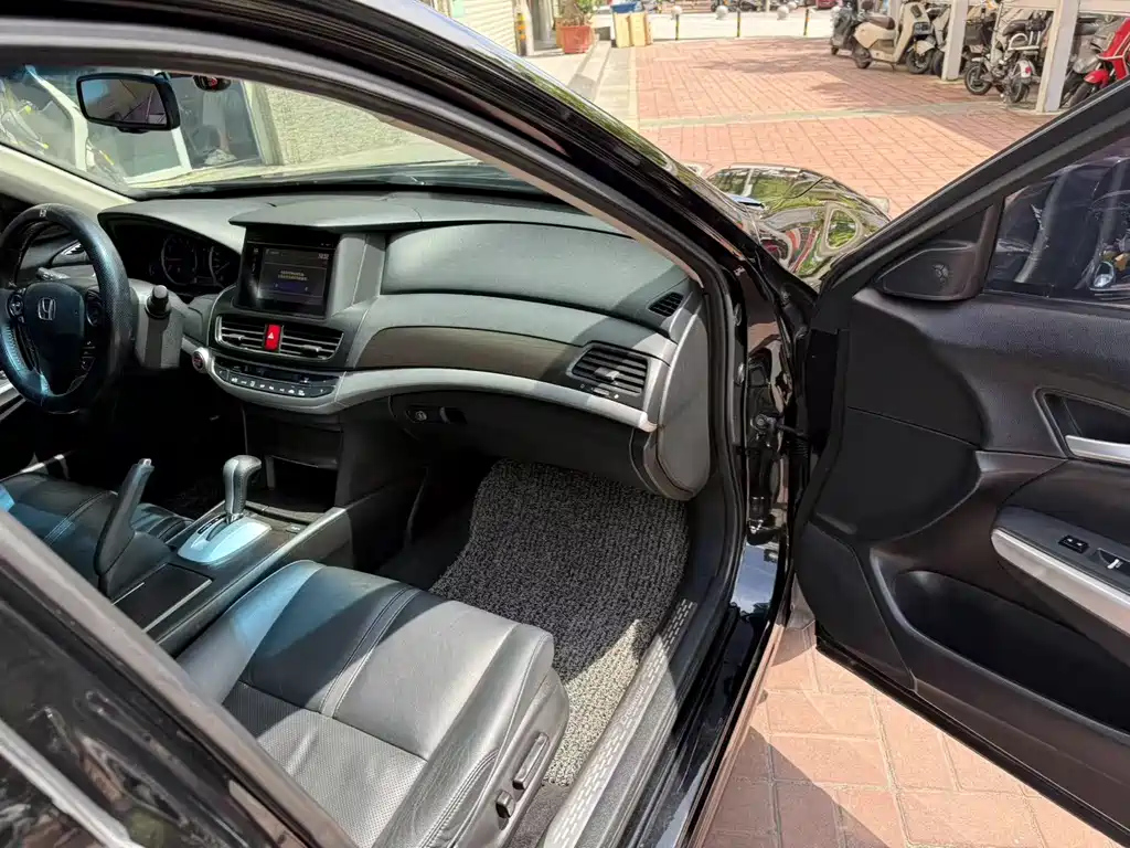 HONDA CROSSTOUR 2016