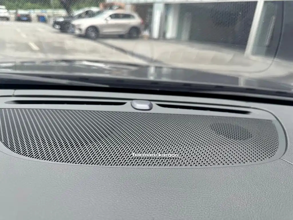 VOLVO S90 2022