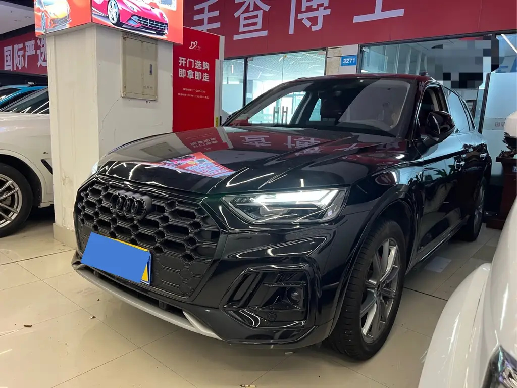 AUDI Q5L 2022