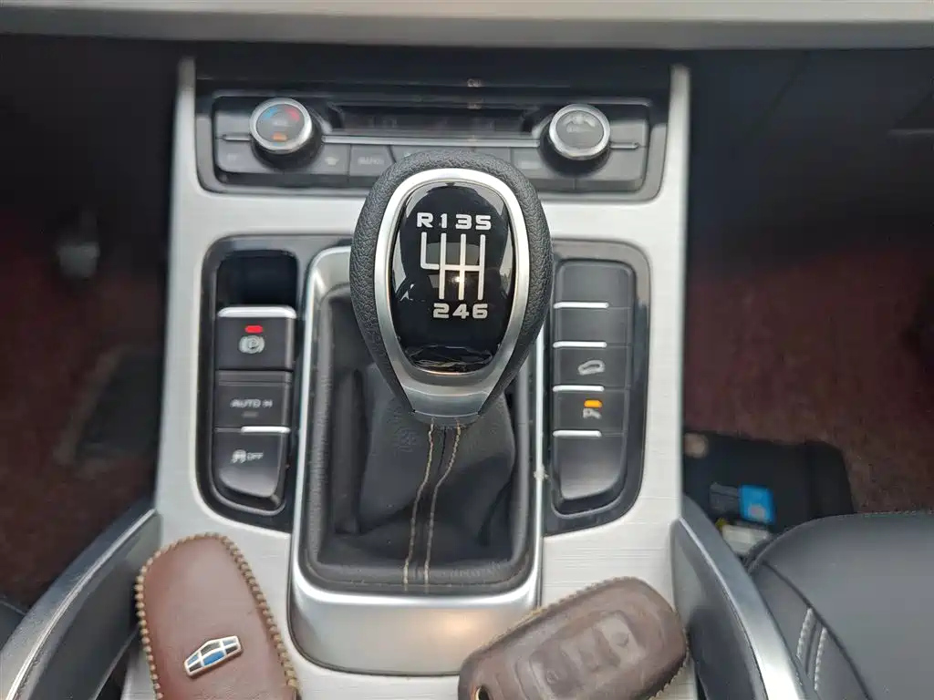 GEELY AUTO BOYUE 2016
