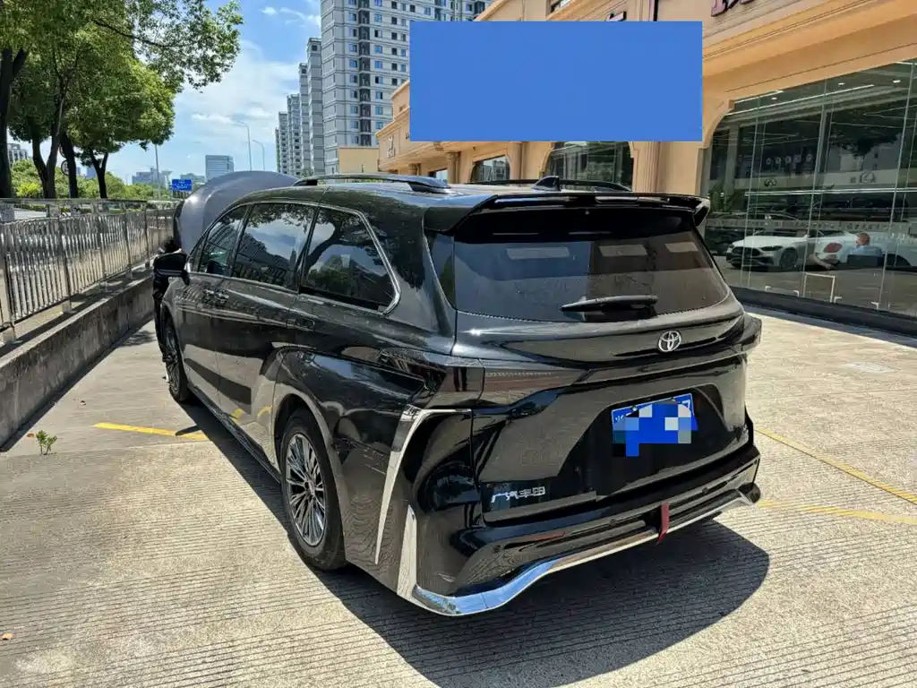 TOYOTA SIENNA SIENNA 2024