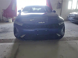 Заказать KIA K5