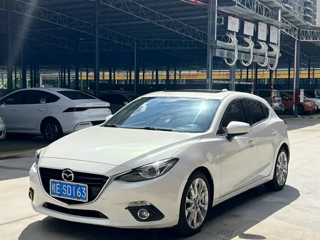 MAZDA 3 AXELA 2016