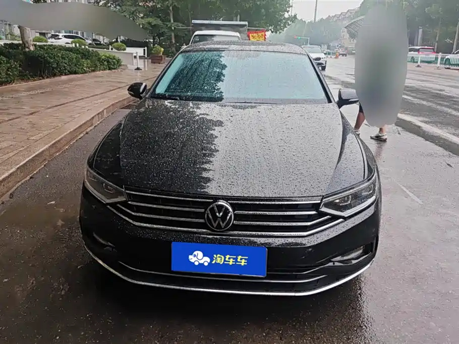 VOLKSWAGEN MAGOTAN 2020
