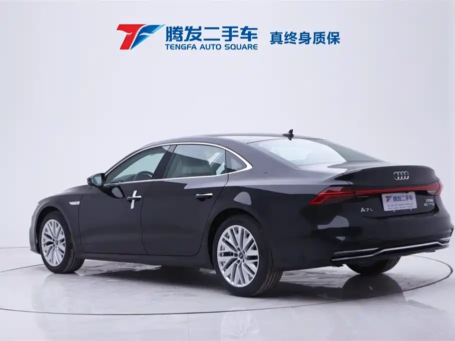 AUDI A7L 2023
