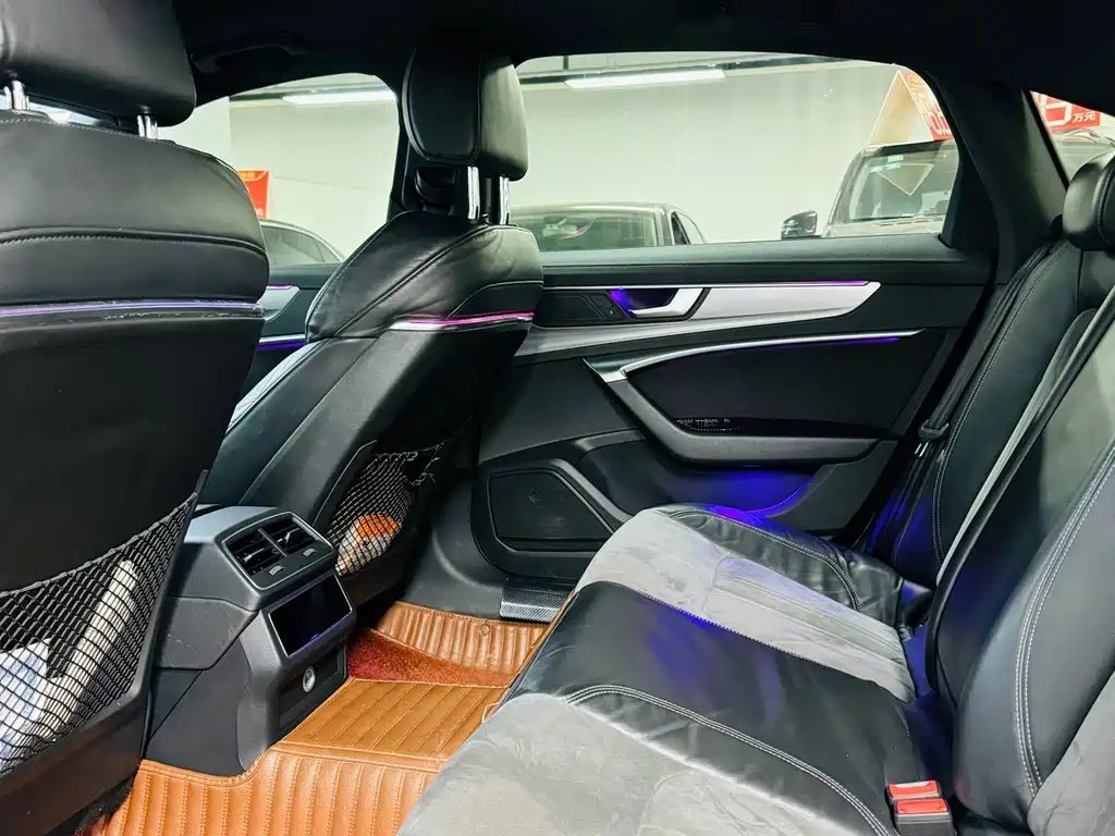 AUDI A6L 2020