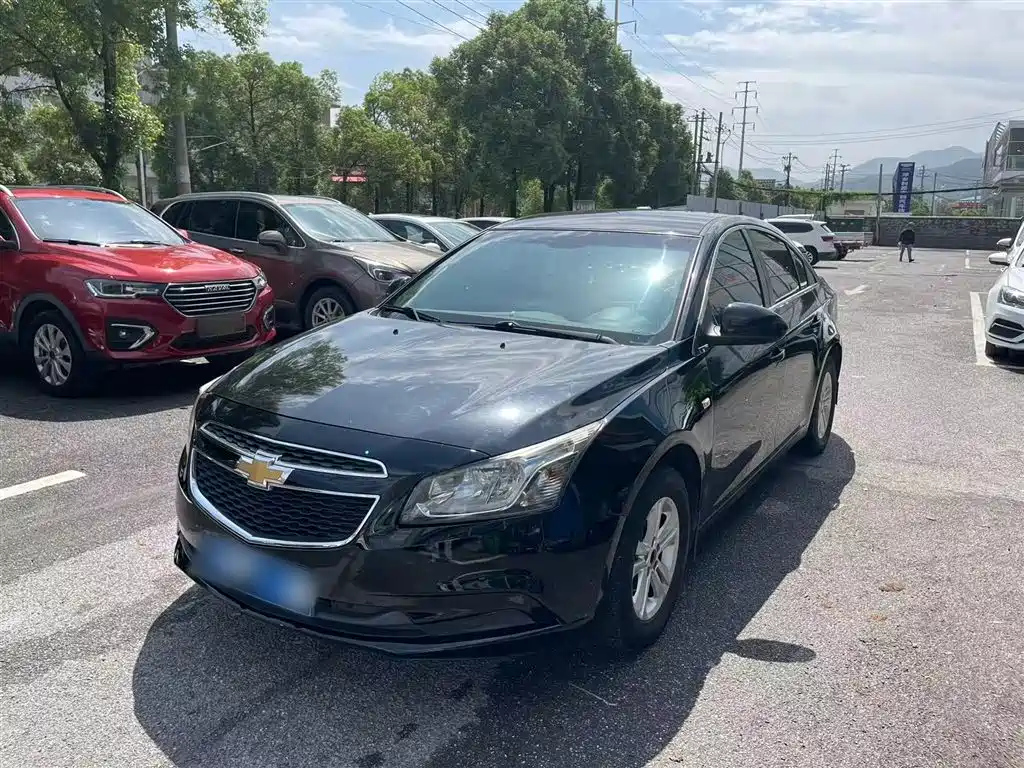 CHEVROLET CRUZE 2015