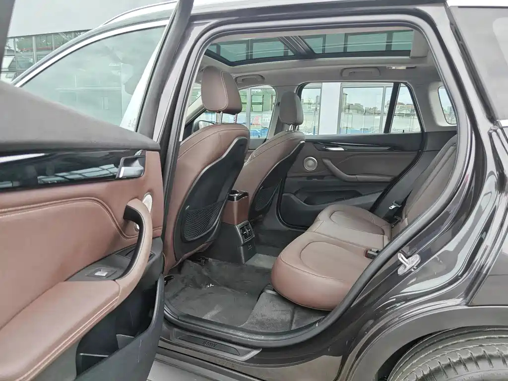 BMW X1 2022