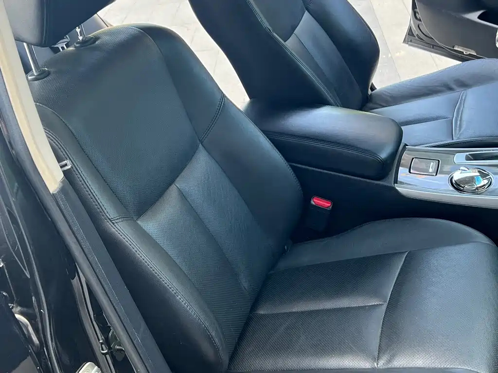 NISSAN TEANA 2015