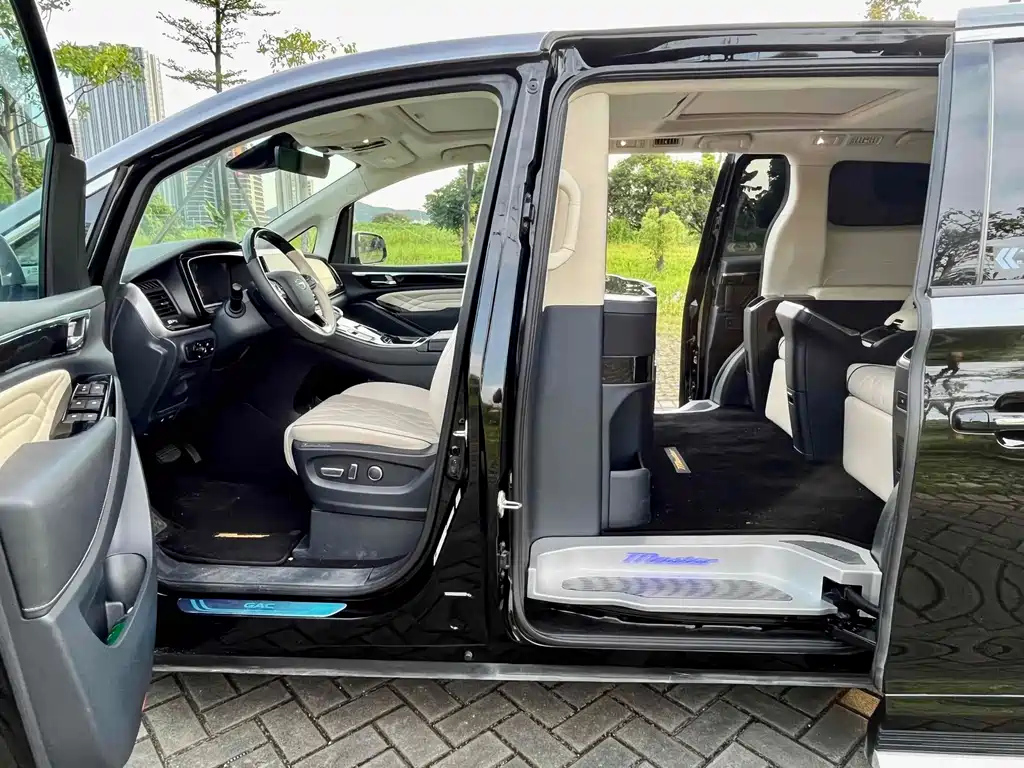 TRUMPCHI M8 2022