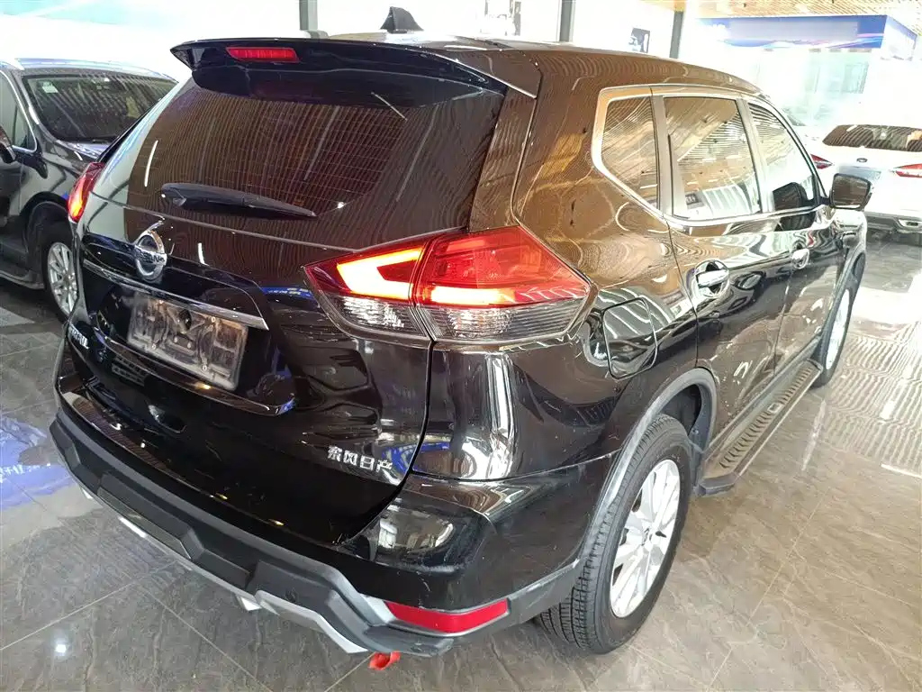 NISSAN X-TRAIL 2021