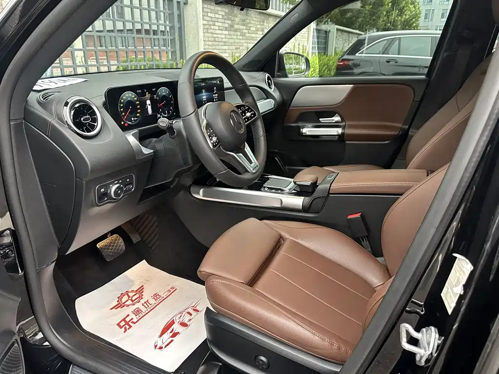 MERCEDES BENZ GLB 2022