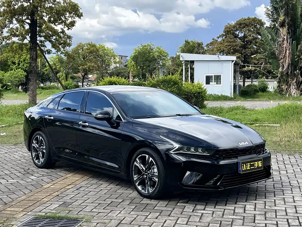 KIA K5 2021