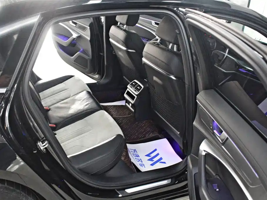 AUDI A6L 2020