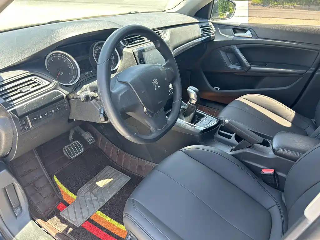 PEUGEOT 408 2014