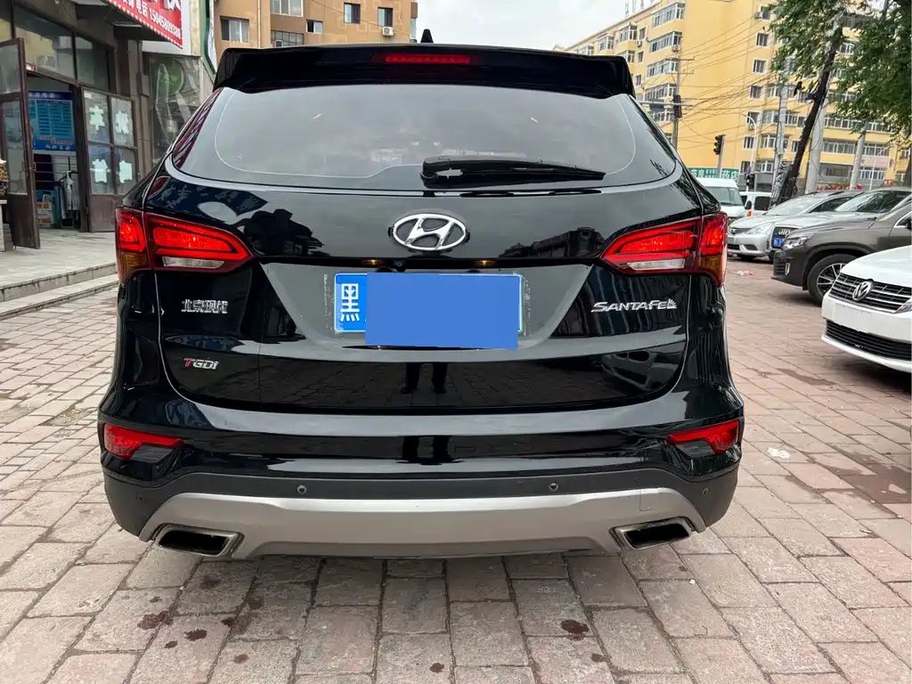 HYUNDAI SANTAFE 2017