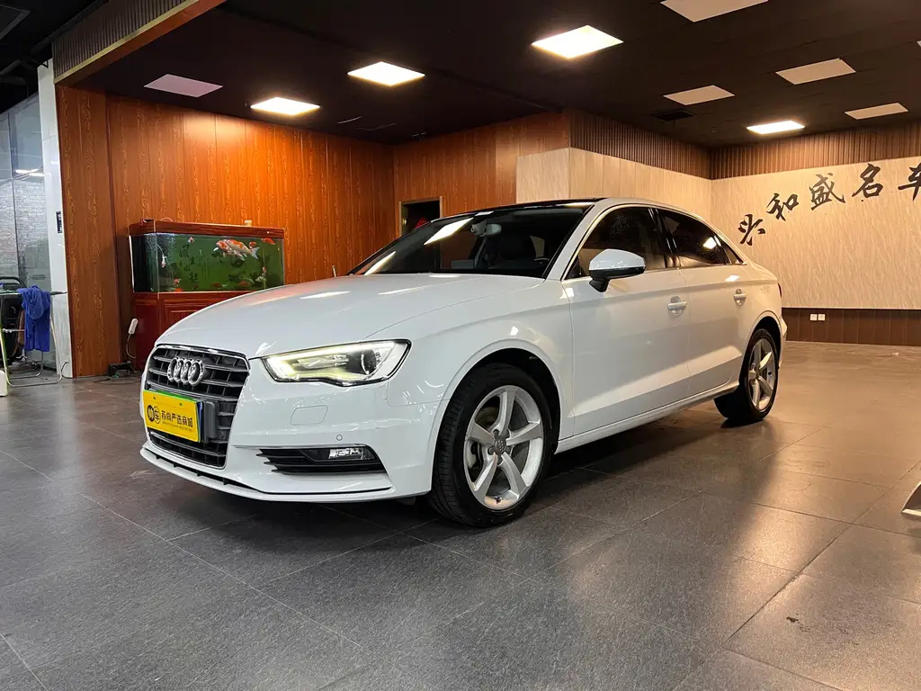 AUDI A3 2014