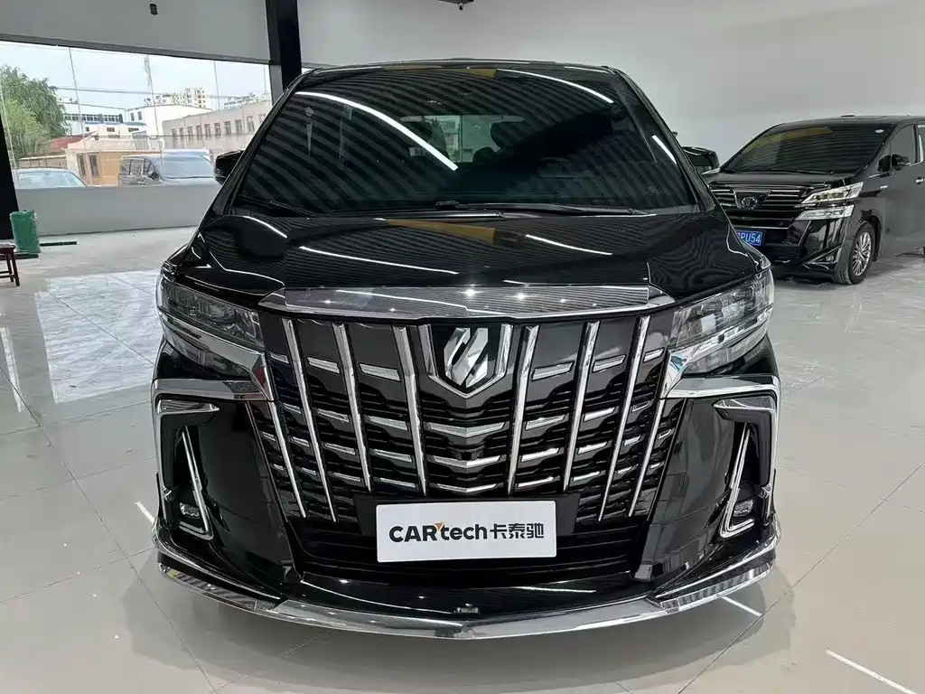 TOYOTA ALPHARD 2018