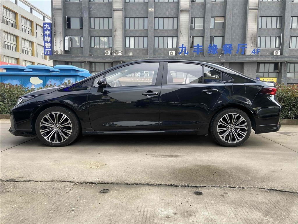 TOYOTA COROLLA 2020