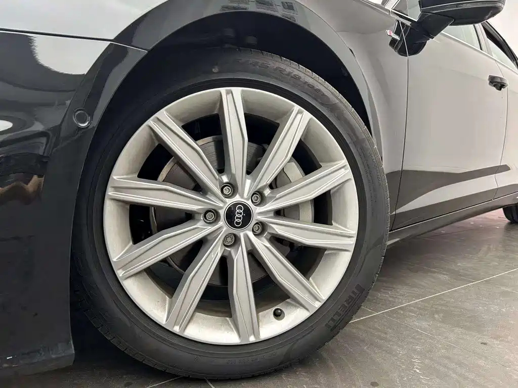 AUDI A6L 2024