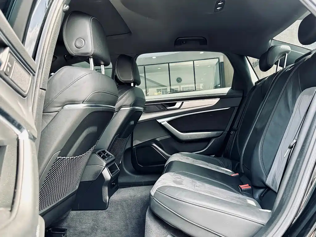AUDI A6L 2020