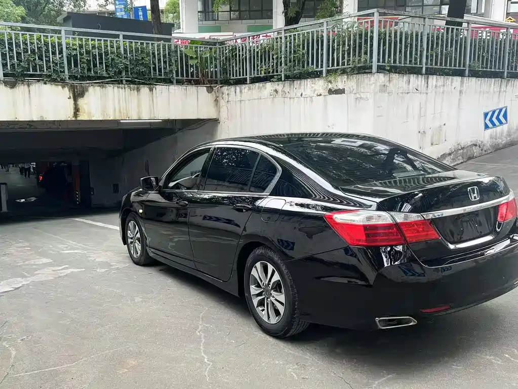 HONDA ACCORD 2015