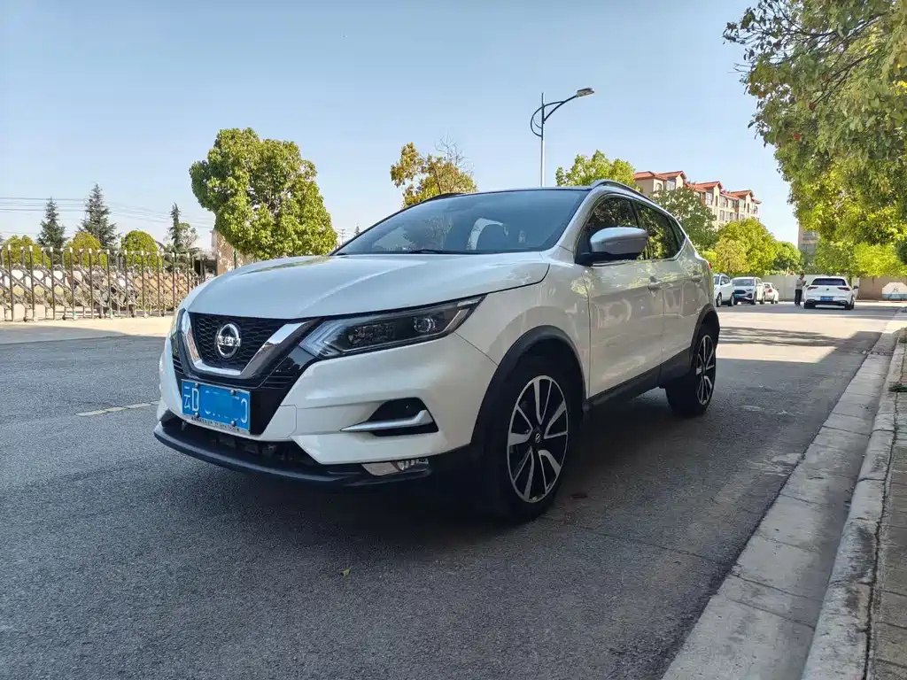 NISSAN QASHQAI 2021