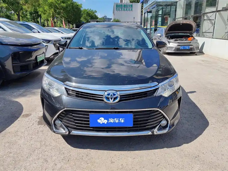 TOYOTA CAMRY 2016