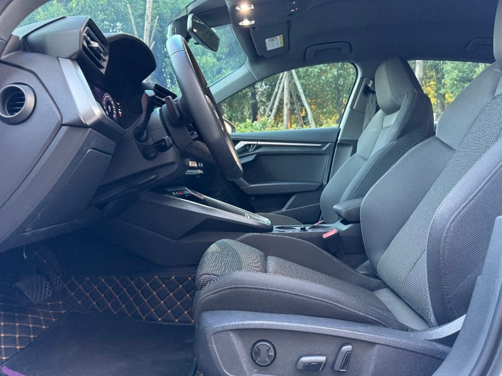AUDI A3 2021