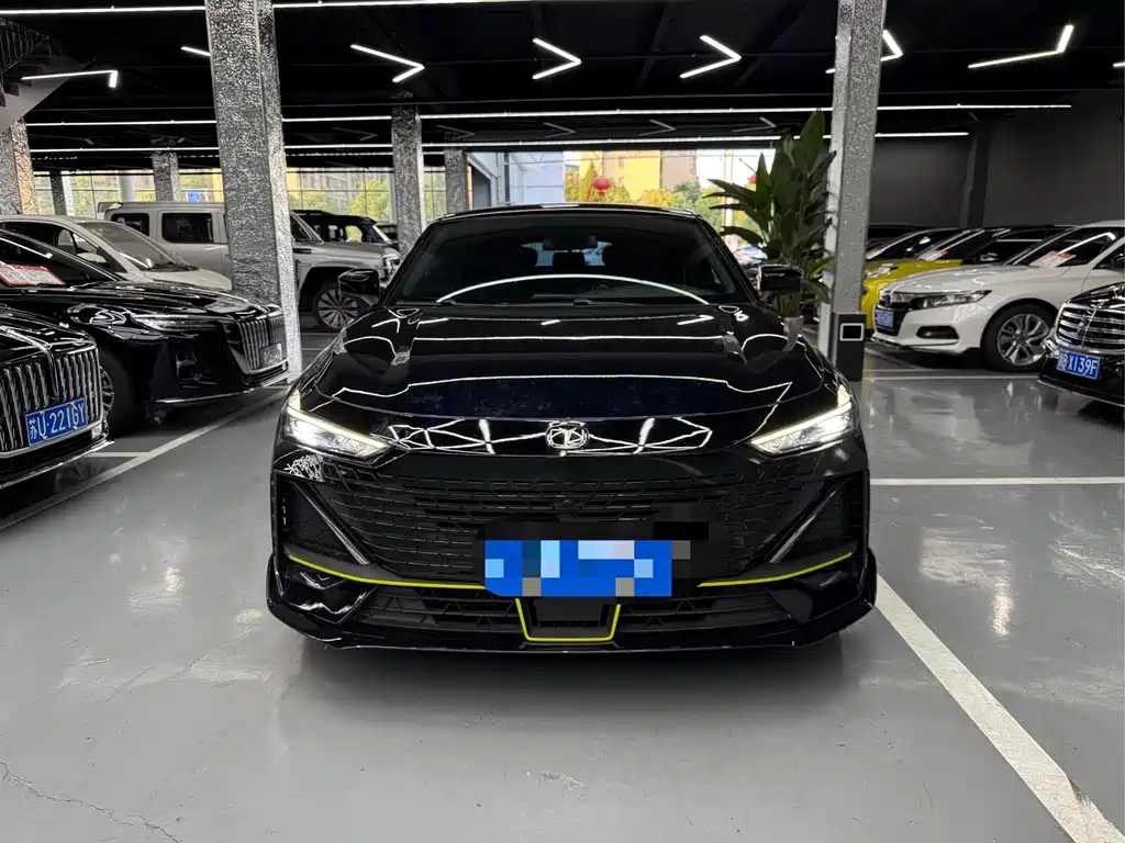 CHANGAN UNI-V 2024