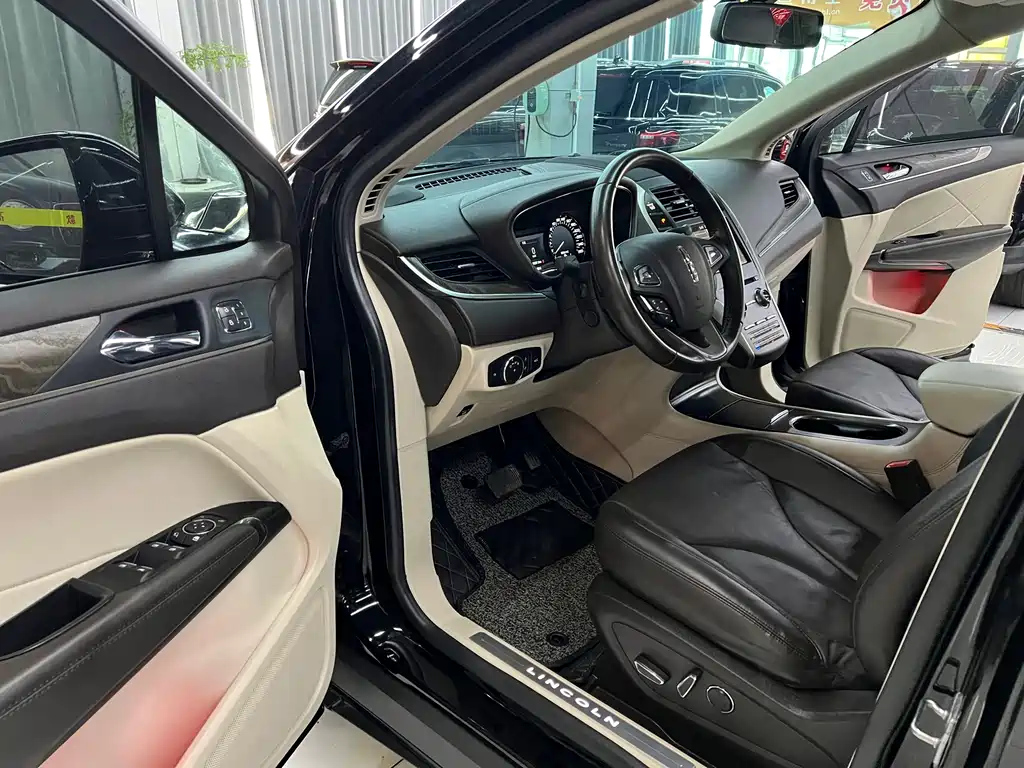 LINCOLN MKC 2019